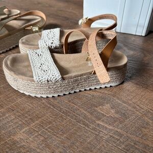 Girls Art Class Wedge Sandals